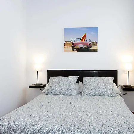 Vila Playa Blanca Sleeps 6 Air Con Wifi *
